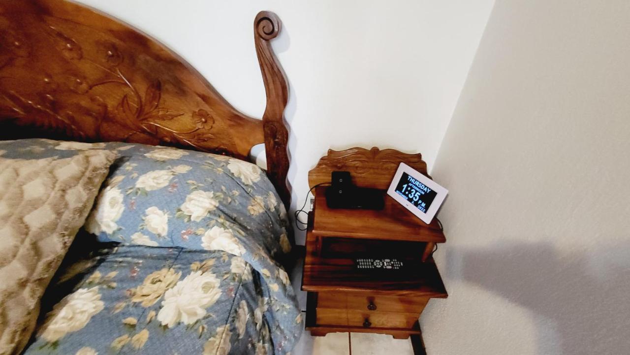 Don Carlos Place Upper Unit Alajuela Dış mekan fotoğraf