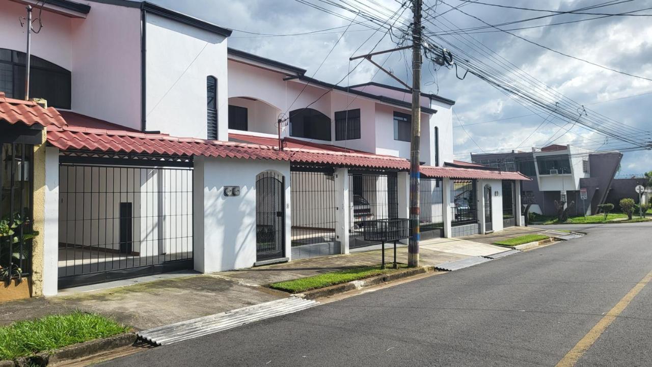 Don Carlos Place Upper Unit Alajuela Dış mekan fotoğraf